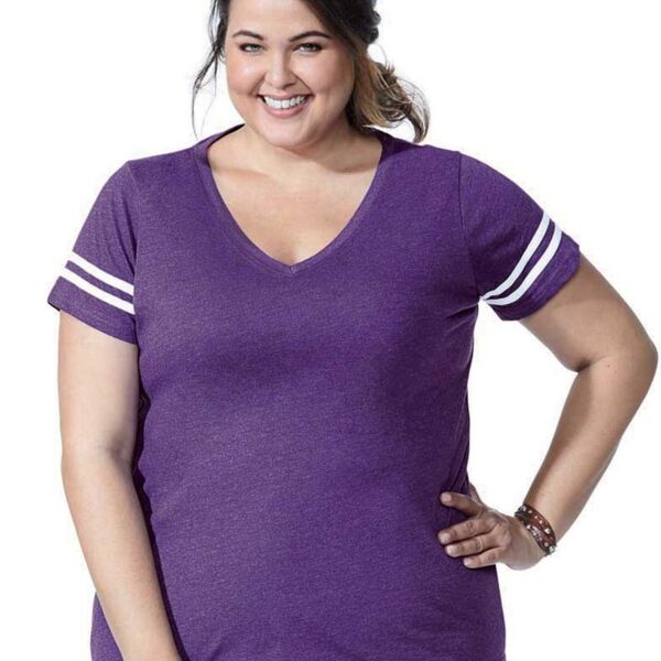 Curvy Collection Women's Vintage Football T-Shirt Thumbnail